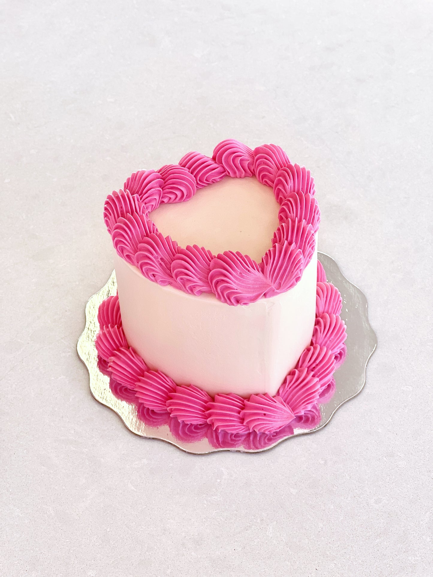 White Mini Heart Cake